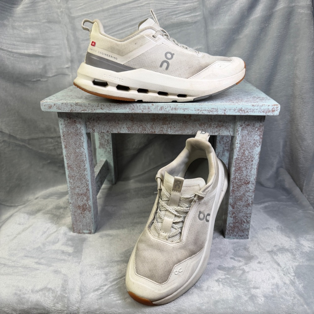 On Cloudnova Sneakers Kids Size 6 White Grey Cloudtec Lifestyle Running Shoes